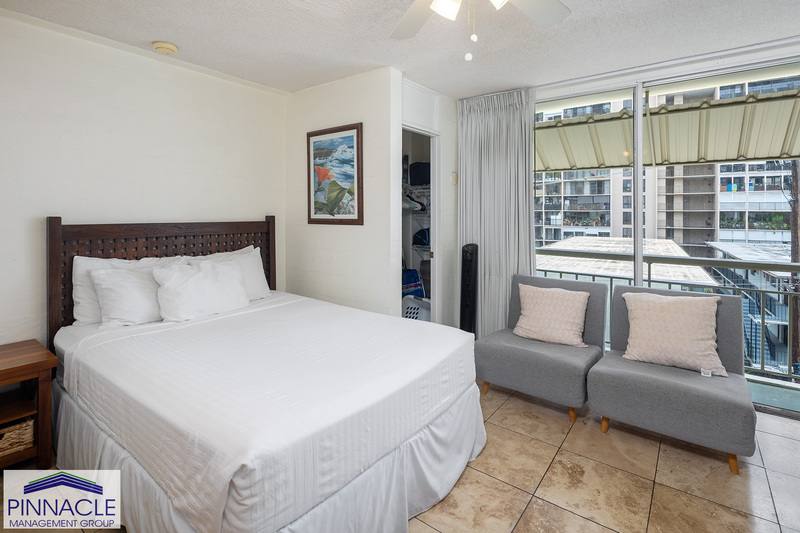 Apartment for rent at 240 Liliuokalani Ave #401, Honolulu, HI 96815