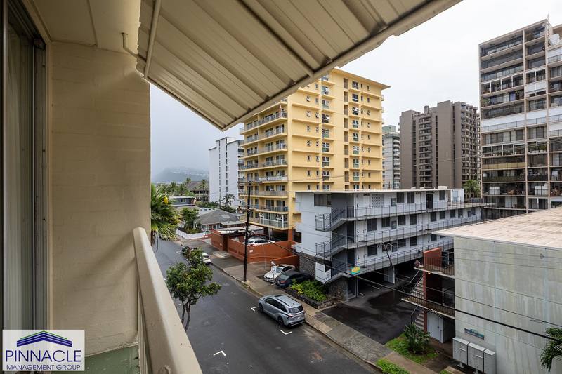 Apartment for rent at 240 Liliuokalani Ave #401, Honolulu, HI 96815