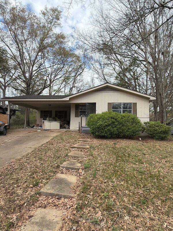 House for rent at 228 Catalina Circle, Jackson, MS 39204