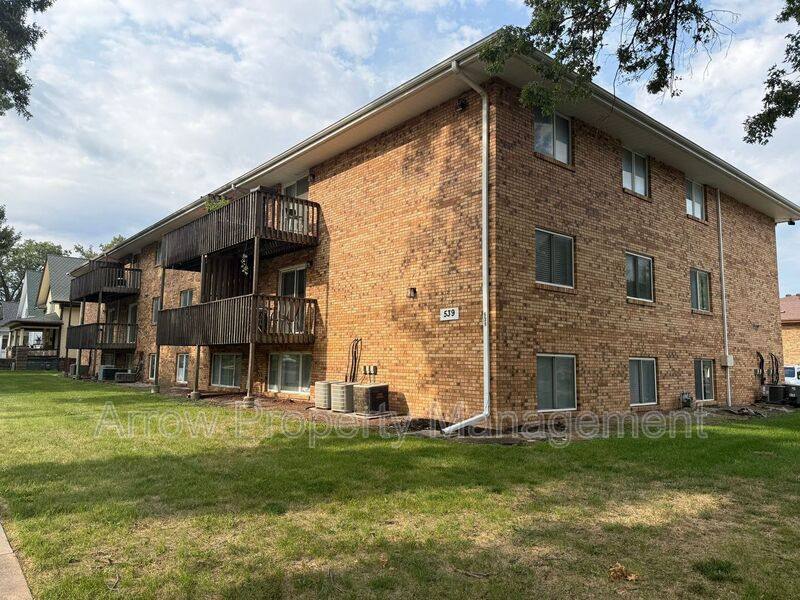 Apartment for rent at 539 N 24th St #9, Lincoln, NE 68503