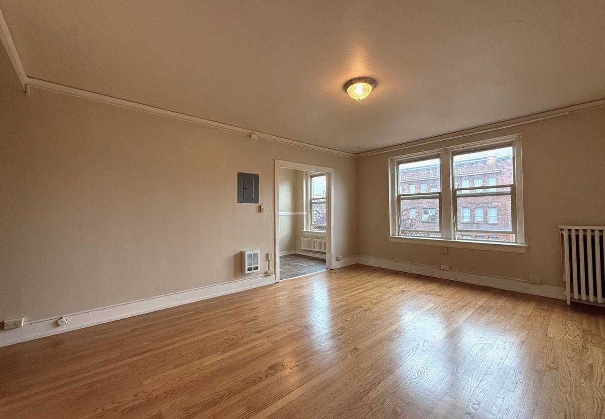 Apartment for rent at 1833 13th Ave, Seattle, WA 98122
