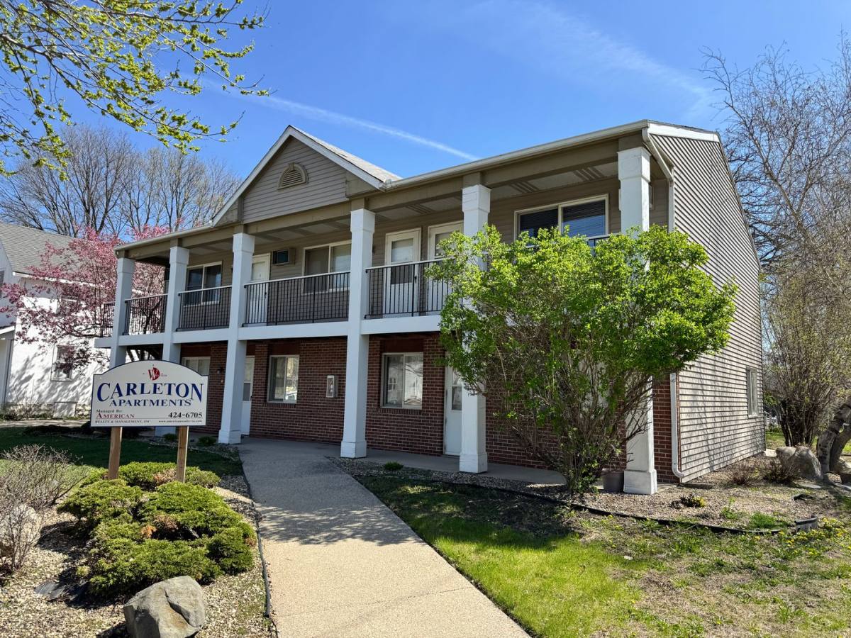 Apartment for rent at 3 N Connecticut Ave, Mason City, IA 50401