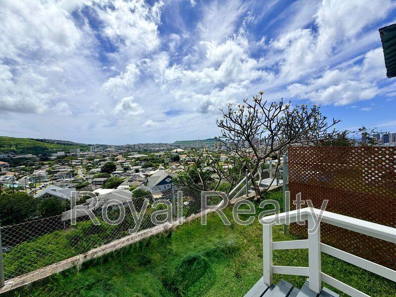 House for rent at 2013 Kakela Dr, Honolulu, HI 96822