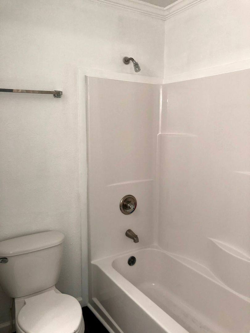 Apartment for rent at 168 Varsity Dr, Huntsville, TX 77340