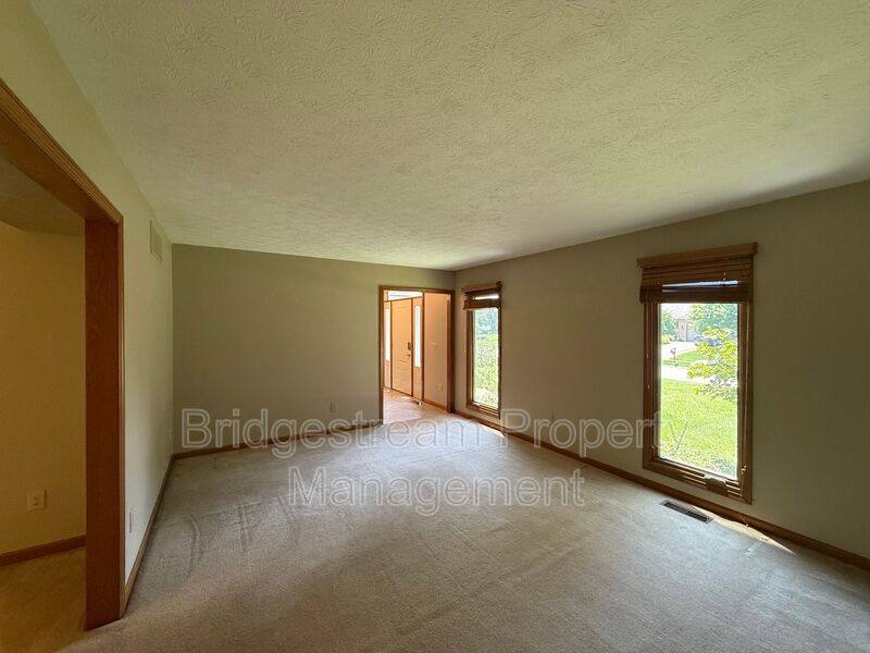 House for rent at 2627 Gentle Wind Point, Dayton, OH 45458