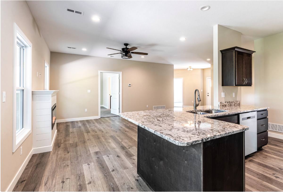 Townhouse for rent at 1205 Stonehaven Dr, Boonville, MO 65233