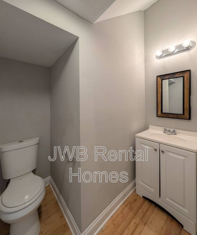 House for rent at 421 Golfair Blvd, Jacksonville, FL 32206