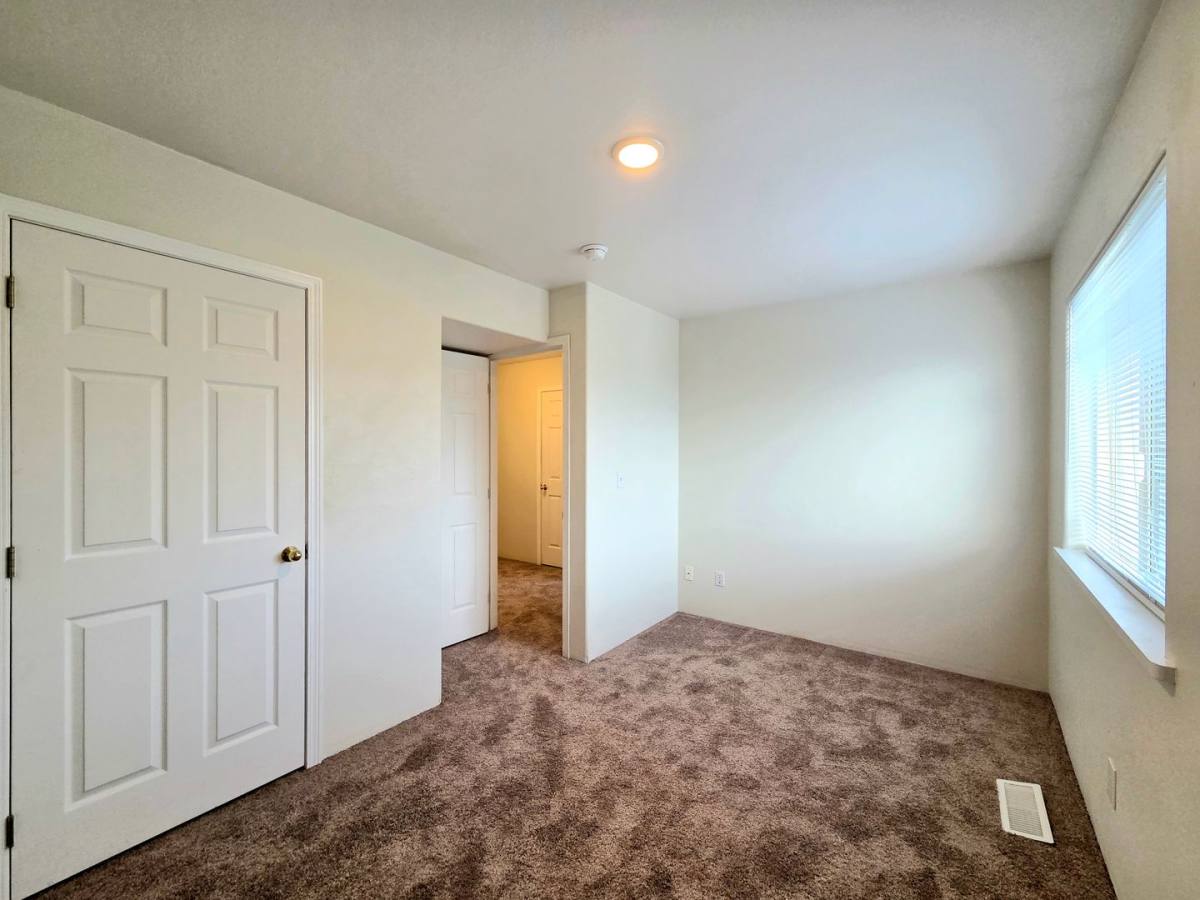 Townhouse for rent at 1407 Maple St, Wenatchee, WA 98801