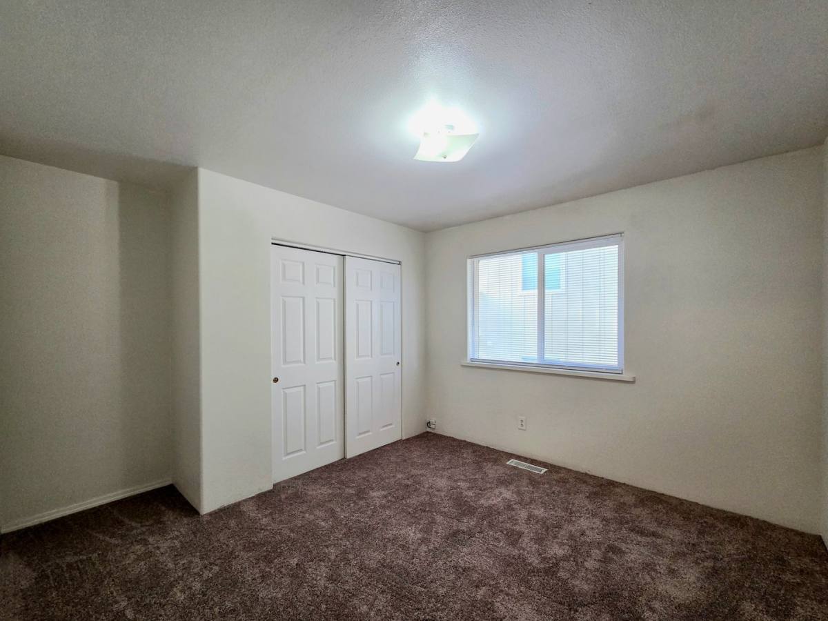 Townhouse for rent at 1407 Maple St, Wenatchee, WA 98801