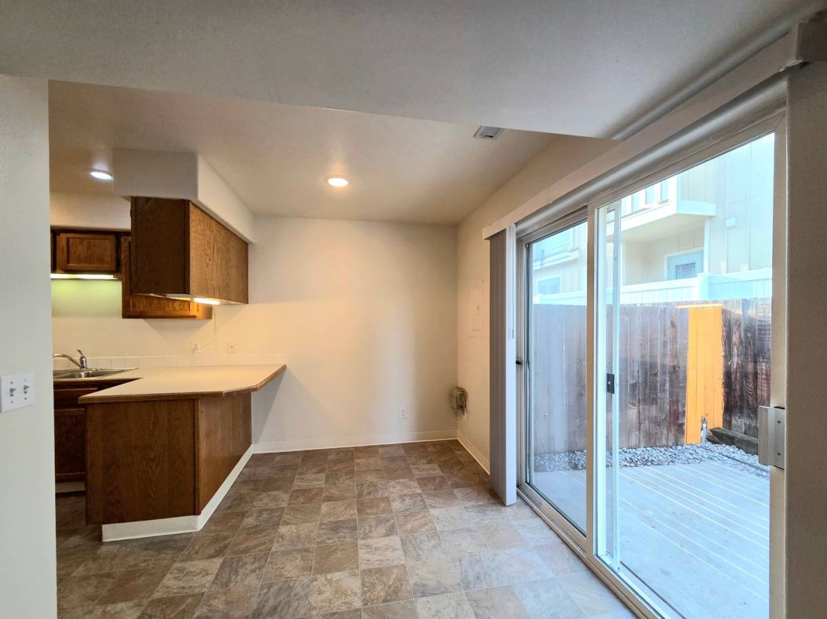 Townhouse for rent at 1407 Maple St, Wenatchee, WA 98801