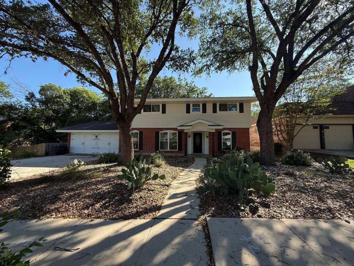 House for rent at 10606 Millspring, San Antonio, TX 78230