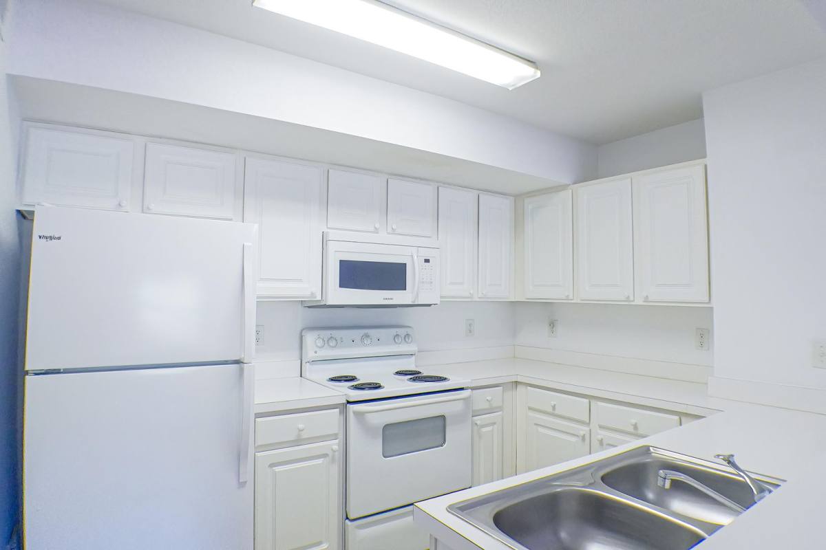 Condo for rent at 4113 Residence Dr, Fort Myers, FL 33901