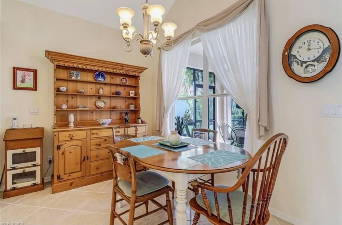 House for rent at 1041 Jardin Dr, Naples, FL 34104