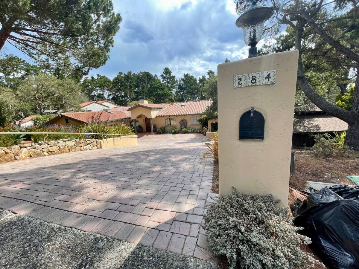House for rent at 284 Forest Ridge Rd, Monterey, CA 93940