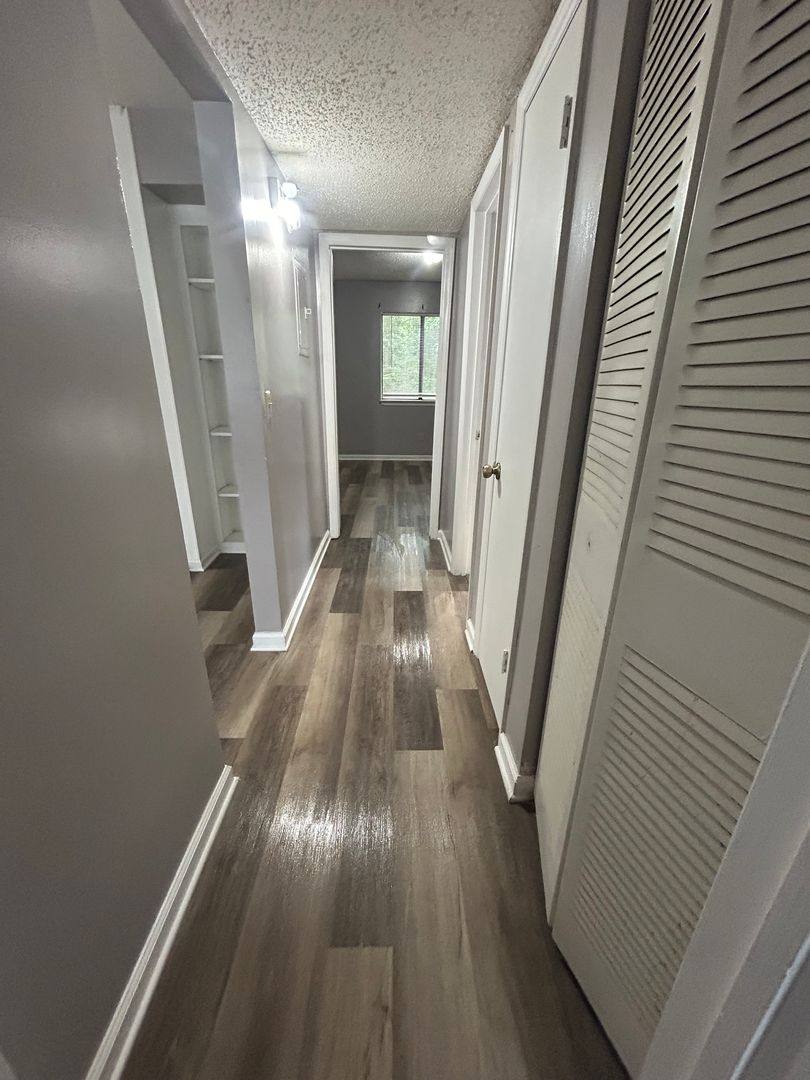 Apartment for rent at 1718 Horseshoe Dr, Columbia, SC 29223