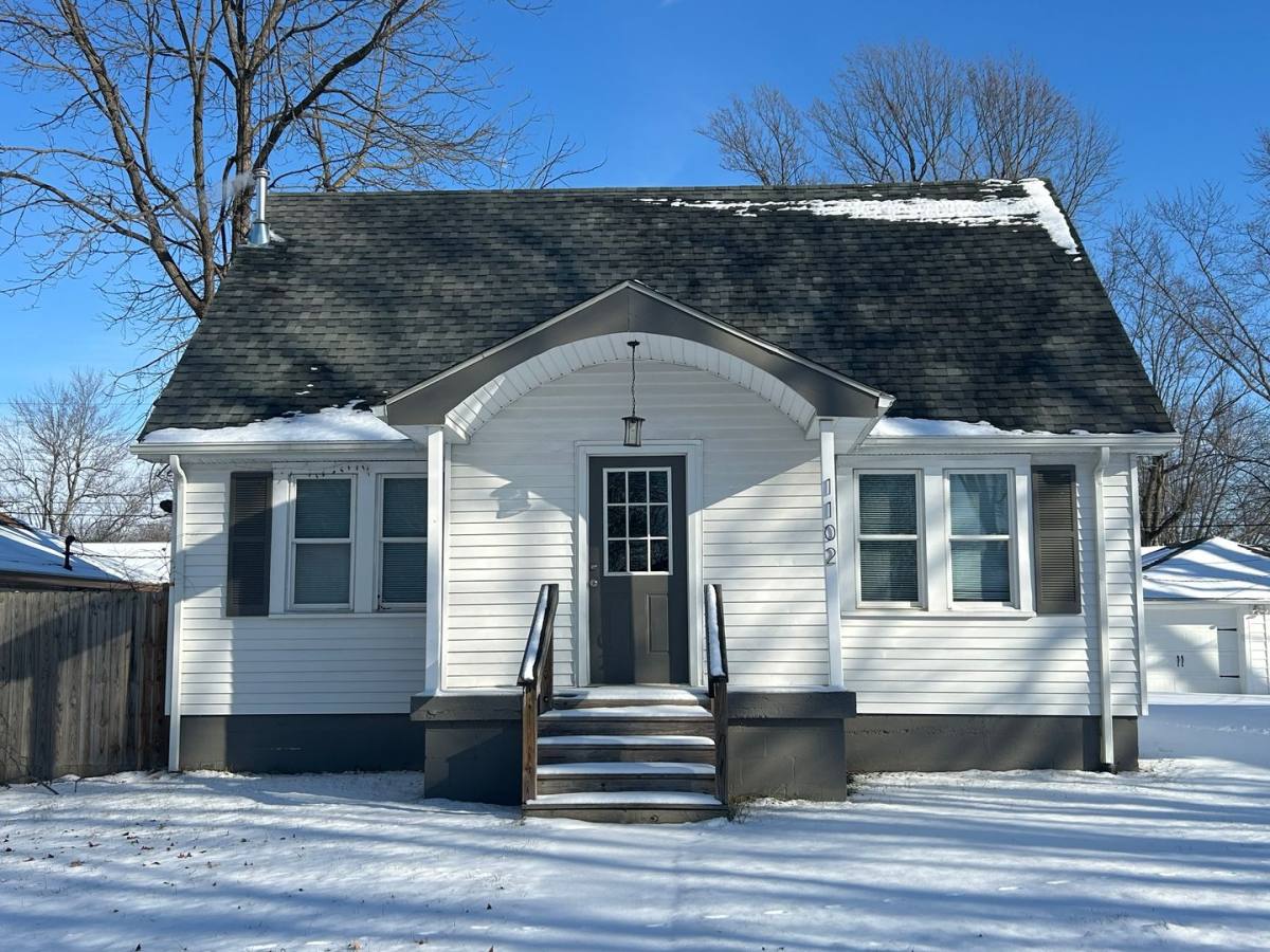 House for rent at 1102 S Jersey Ave, Muncie, IN 47302