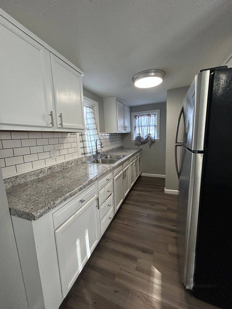 House for rent at 1102 S Jersey Ave, Muncie, IN 47302