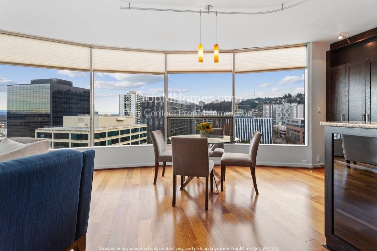 Apartment for rent at 1500 SW 5th Ave, Portland, OR 97201