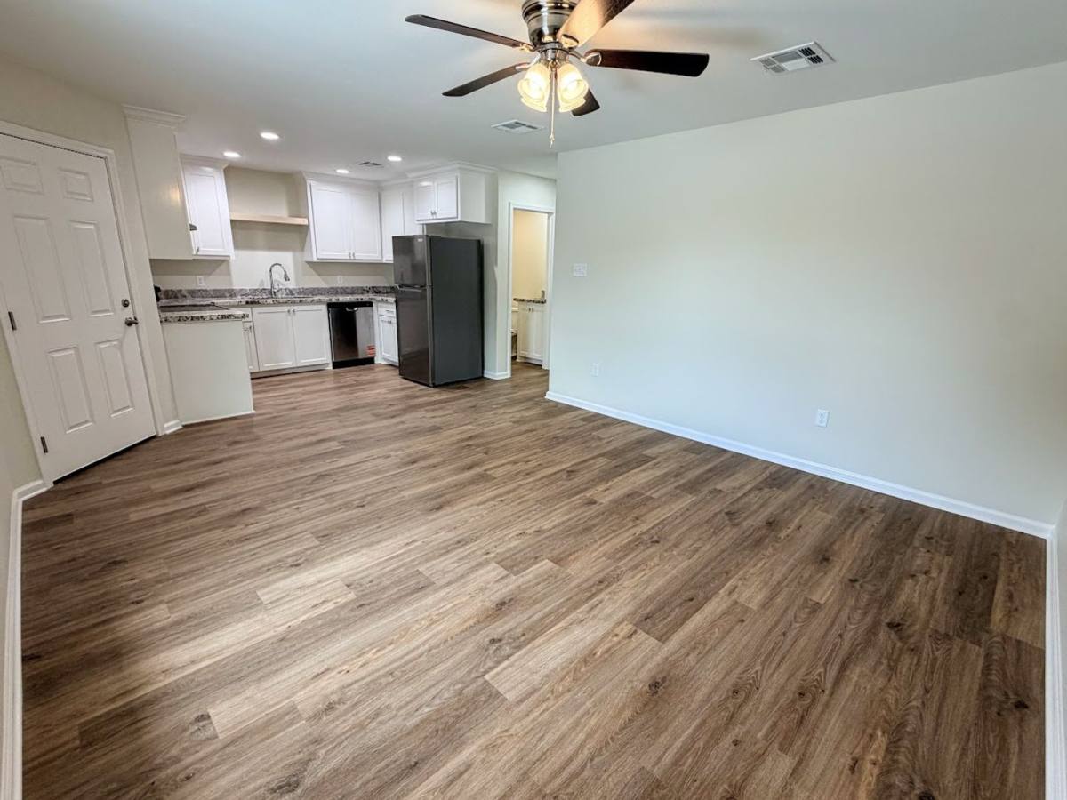 Apartment for rent at 3715 Common St, Lake Charles, LA 70607