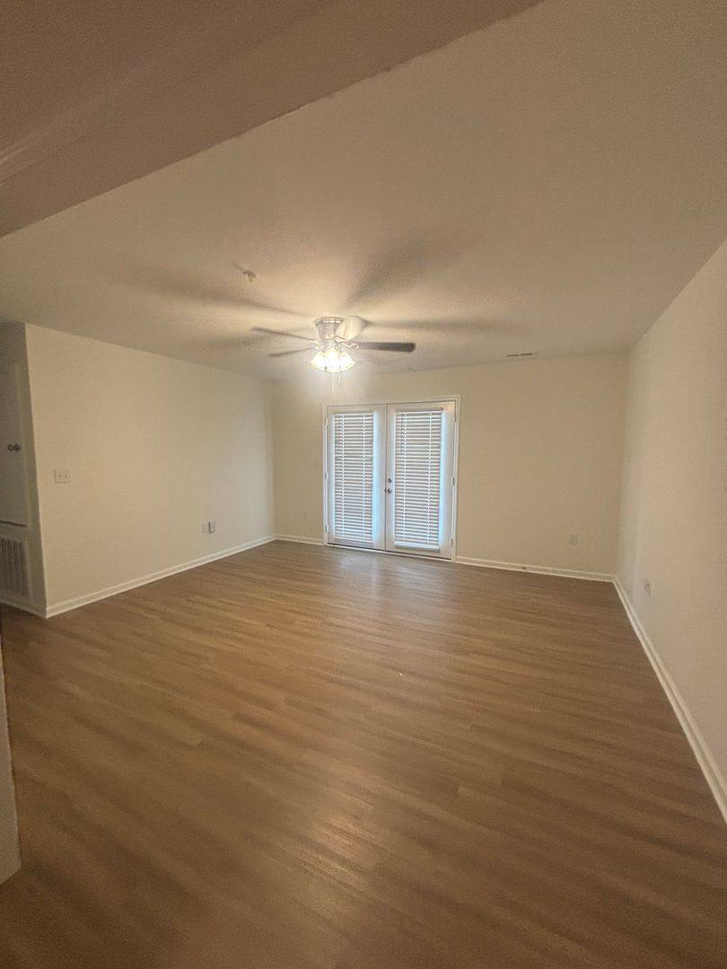Apartment for rent at 3943 Winchester Rd, New Market, AL 35761
