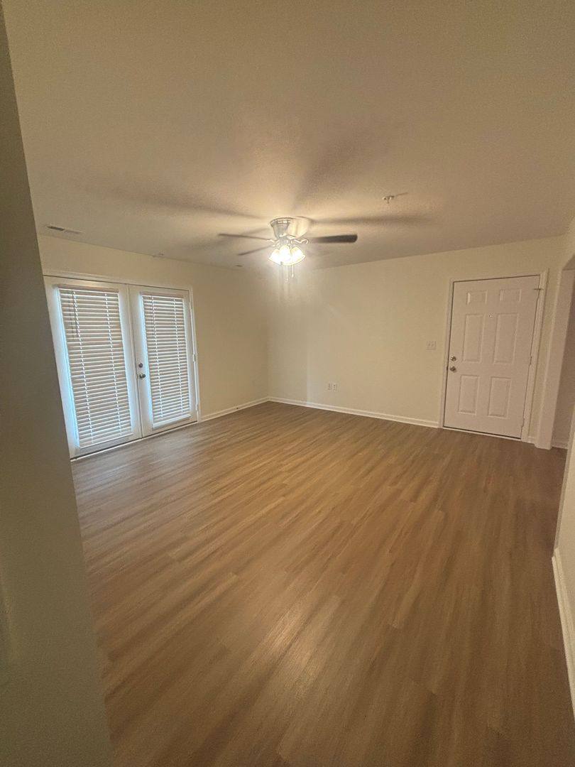 Apartment for rent at 3943 Winchester Rd, New Market, AL 35761