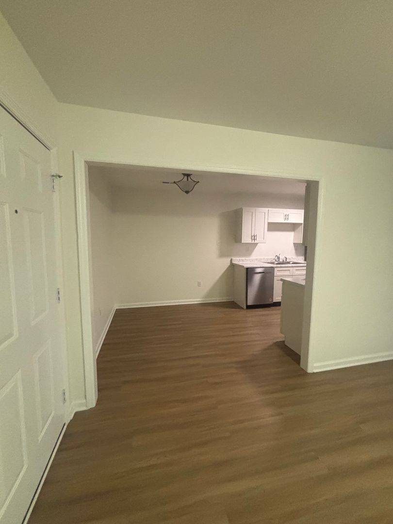 Apartment for rent at 3943 Winchester Rd, New Market, AL 35761
