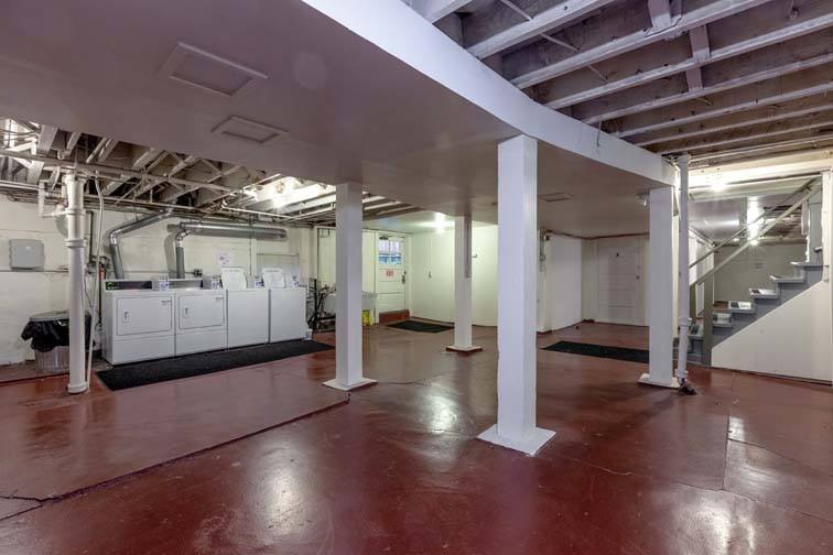 Apartment for rent at 814 NW 22nd Ave, Portland, OR 97210