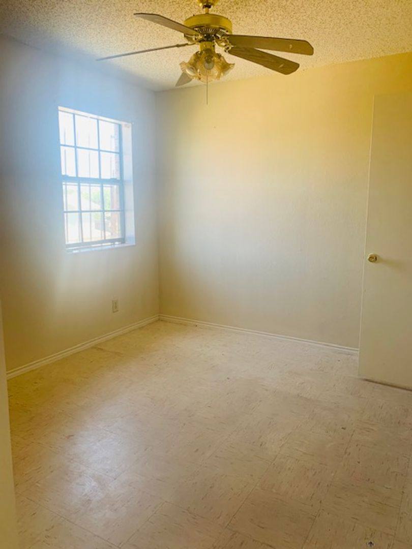 Apartment for rent at 3103 E Price St, Laredo, TX 78043