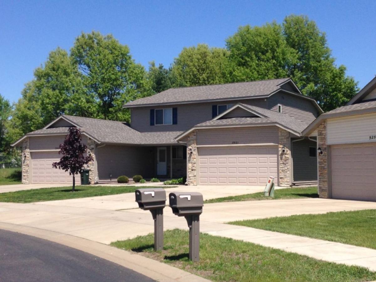 House for rent at 3913 Sterling Dr, Eau Claire, WI 54701