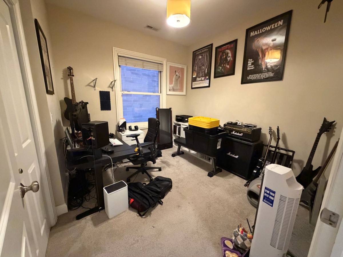 Apartment for rent at 2927 N Lincoln Ave, Chicago, IL 60657