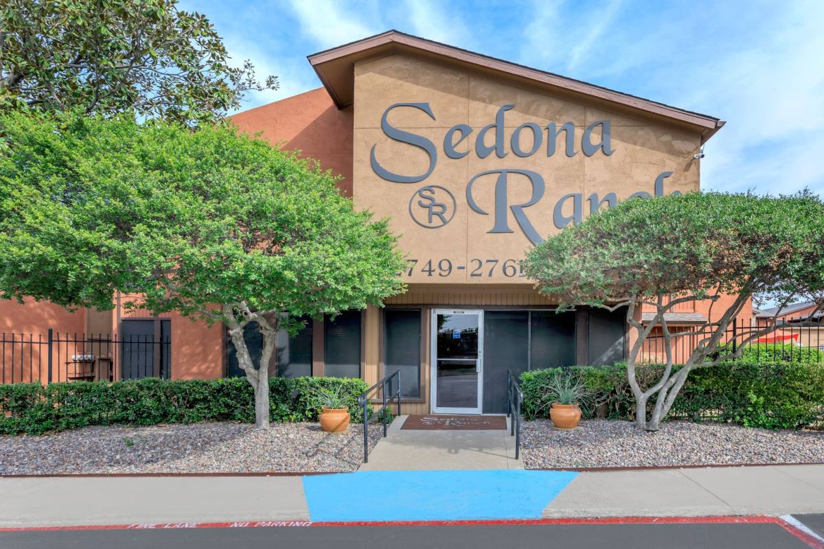 Apartment for rent at 2749 Northaven Rd, Dallas, TX 75229