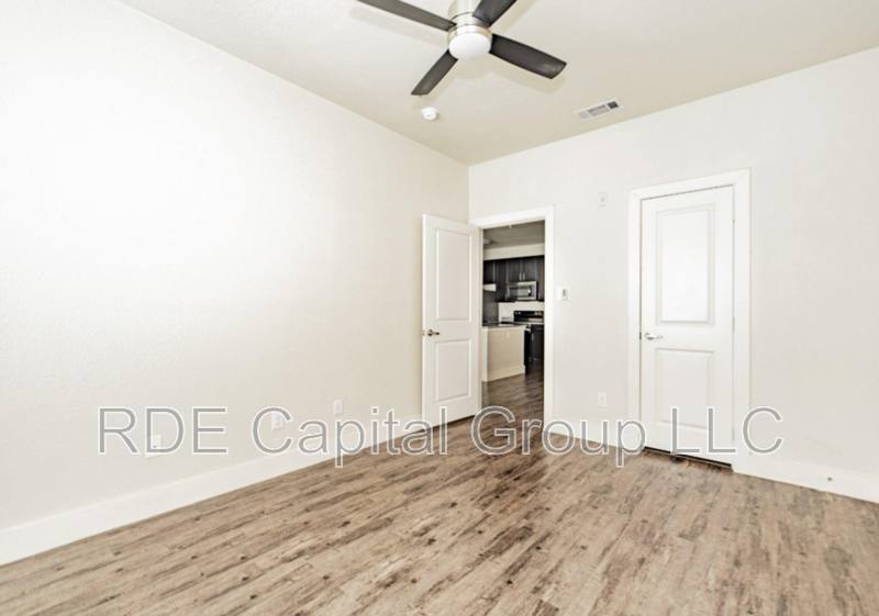 Apartment for rent at 3221 Elihu St #309, Dallas, TX 75210