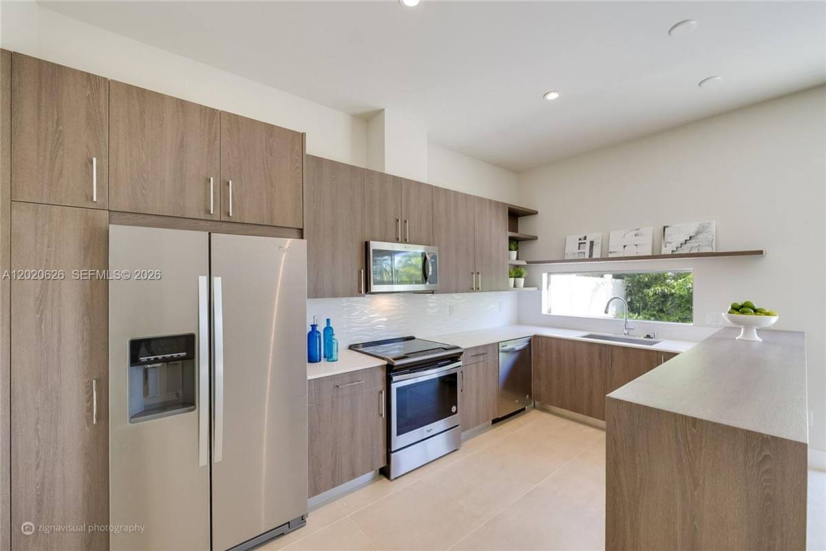 7701 SW 95th Terrace #1, Miami, FL 33156 - Townhouse for Rent - Image 1