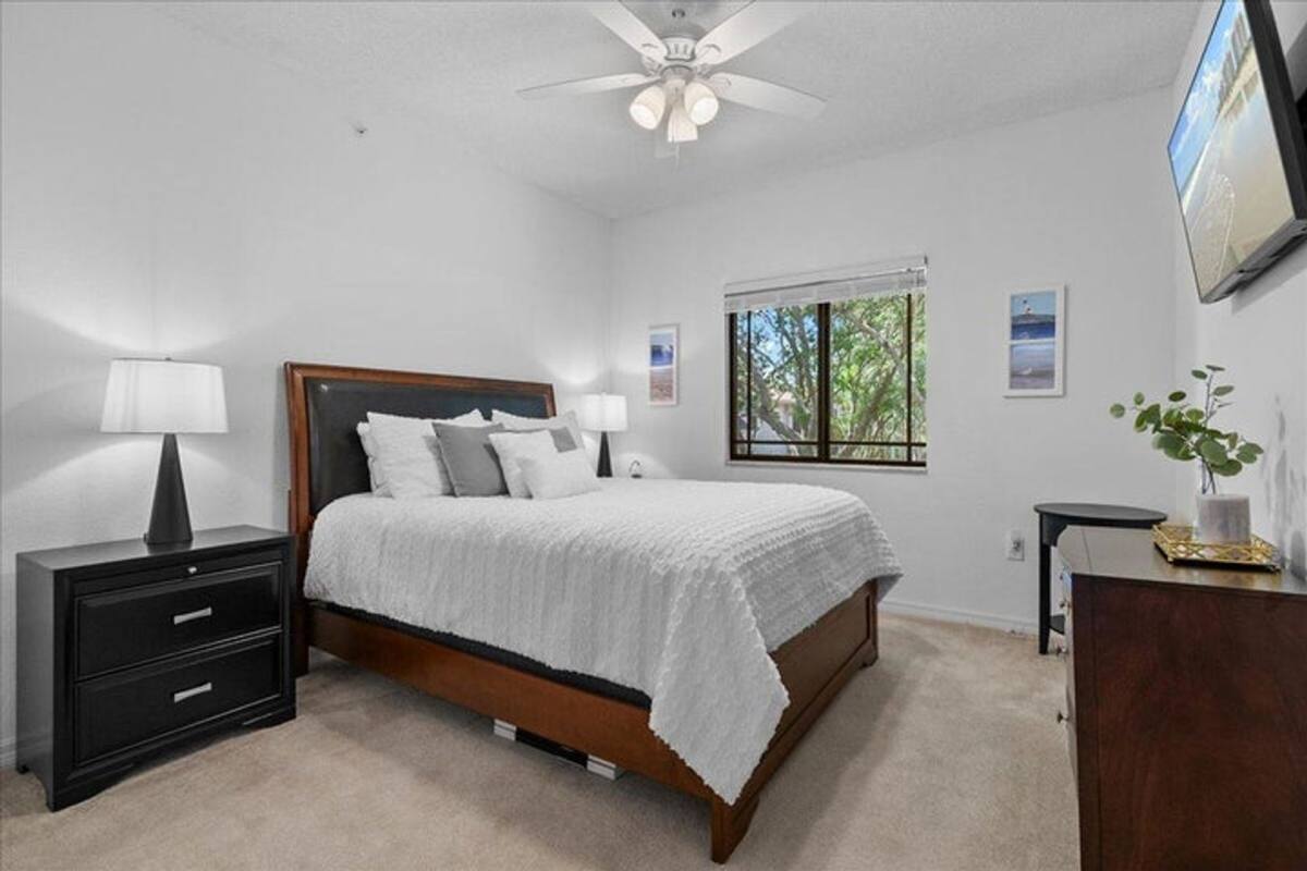 Condo for rent at 3020 Alcazar Place, Palm Beach Gardens, FL 33410