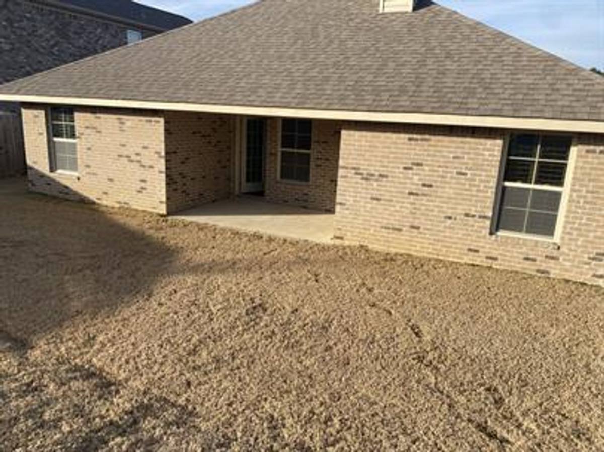 House for rent at 2413 Bell Manor Dr SW, Huntsville, AL 35803