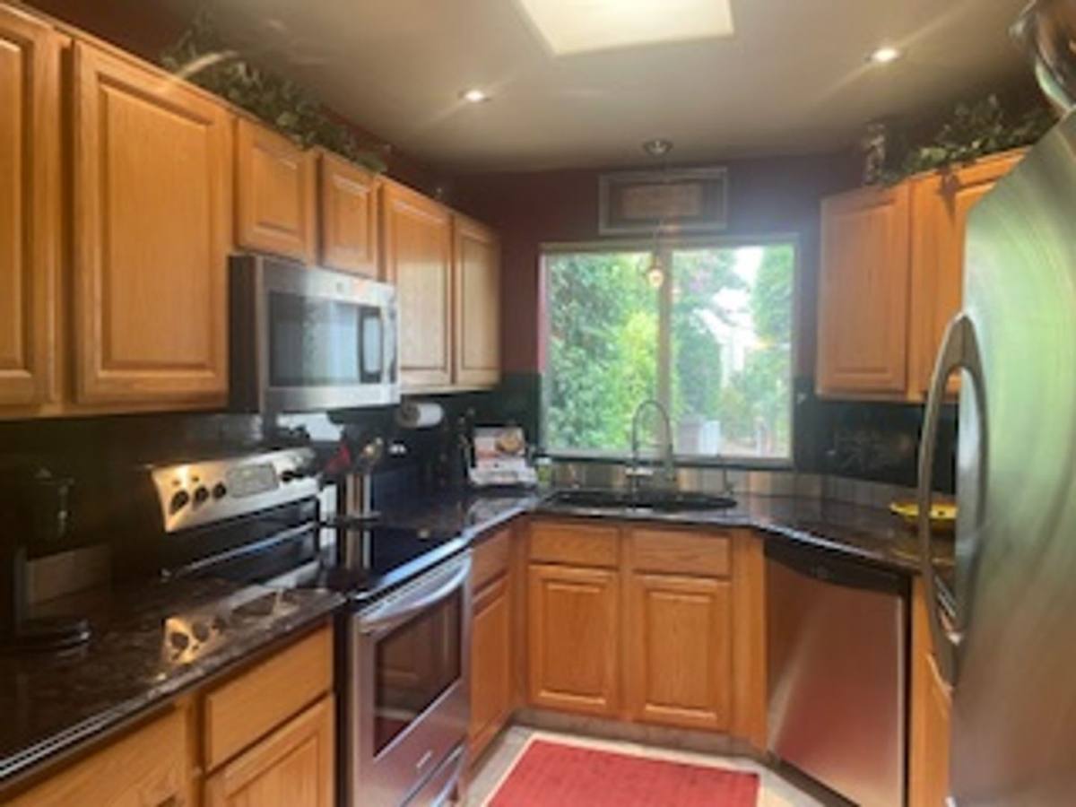 Townhouse for rent at 8601 N Johnny Miller Dr, Tucson, AZ 85742