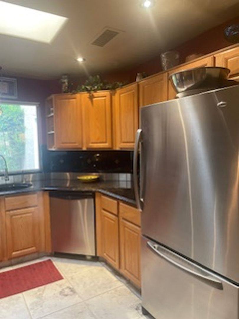 Townhouse for rent at 8601 N Johnny Miller Dr, Tucson, AZ 85742