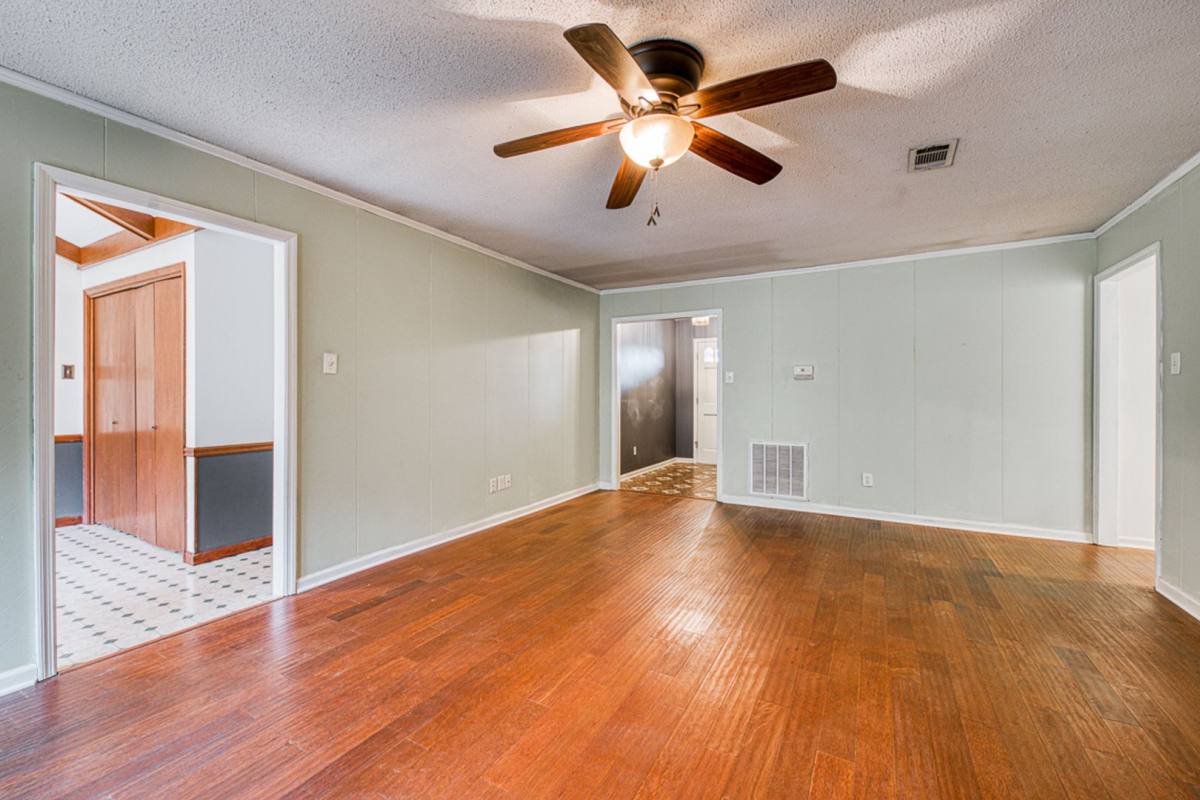 House for rent at 12119 Shawnee Forest Dr, Little Rock, AR 72212