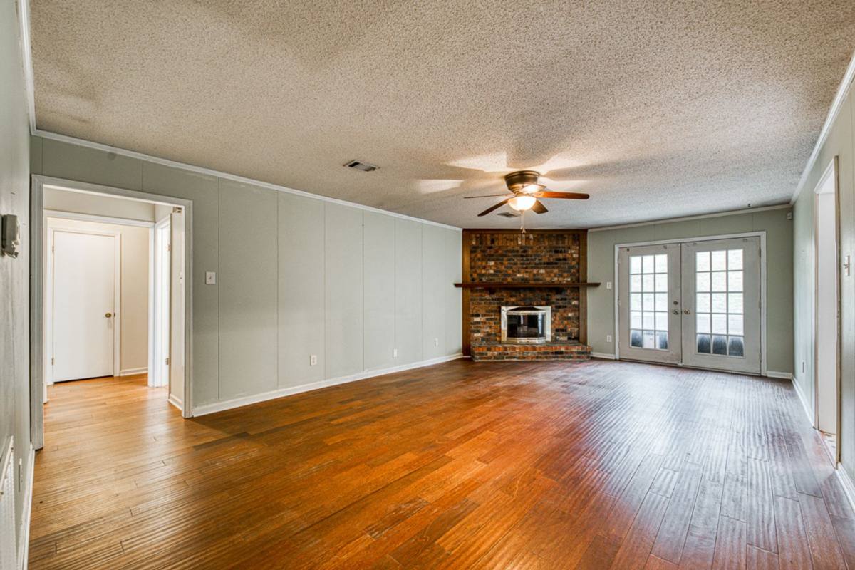 House for rent at 12119 Shawnee Forest Dr, Little Rock, AR 72212