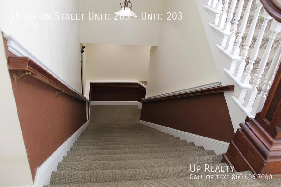 Apartment for rent at 35 Union St, New London, CT 06320