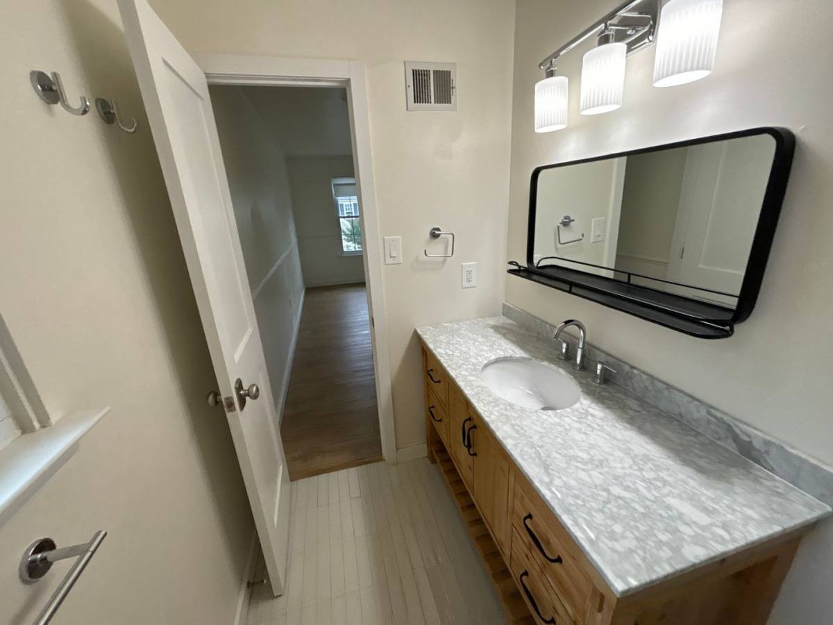 House for rent at 18428 Gardenia Way, Gaithersburg, MD 20879