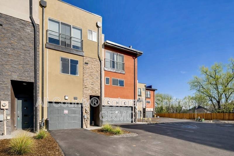 Townhouse for rent at 50 Cheyenne Blvd, Colorado Springs, CO 80905
