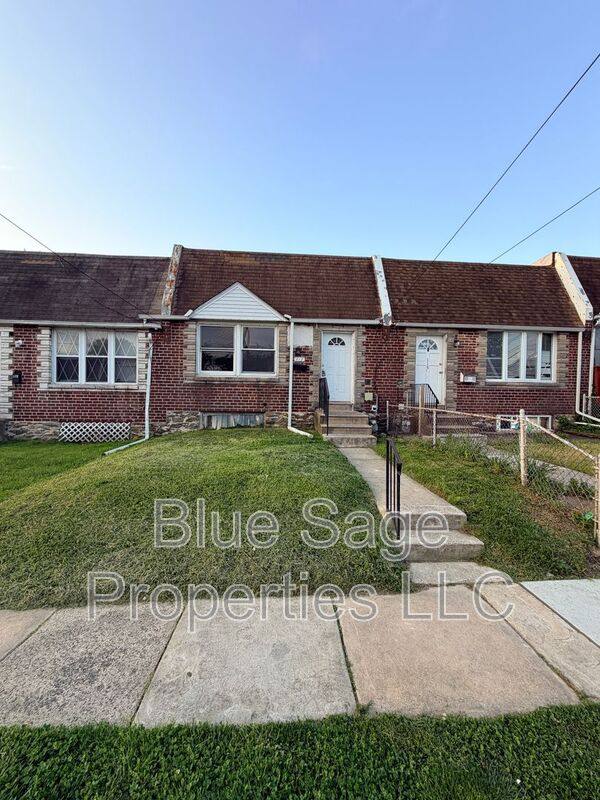 Townhouse for rent at 117 Ervin Ave, Marcus Hook, PA 19061