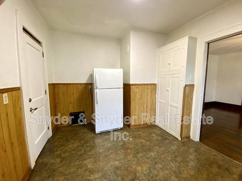 House for rent at 400 Cloverdale Ave #DOWN, Akron, OH 44302