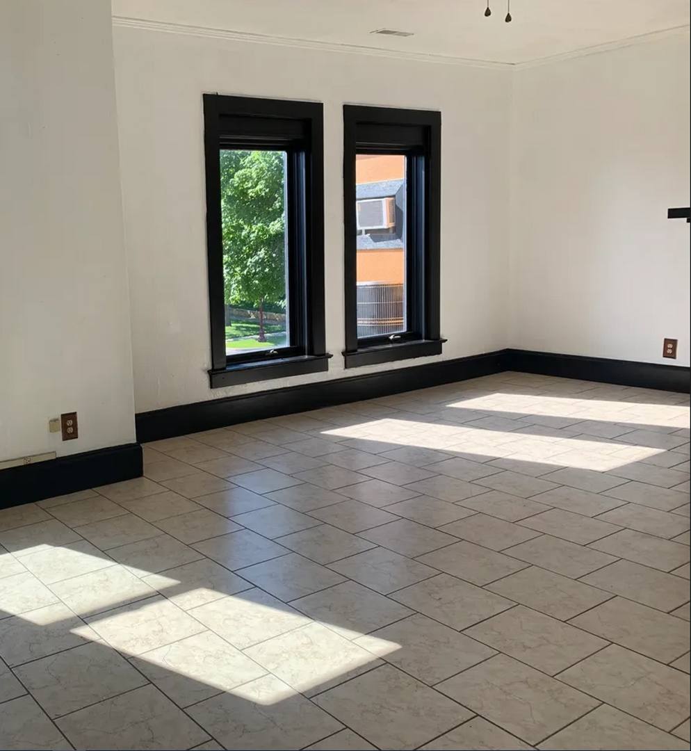 Apartment for rent at 520 S 2nd St, Mankato, MN 56001