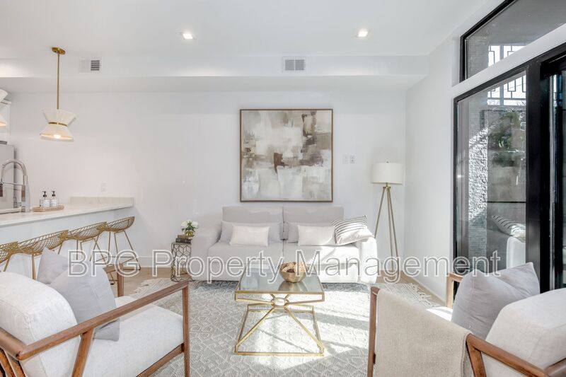 Condo for rent at 3921 W St NW #1, Washington, DC 20007