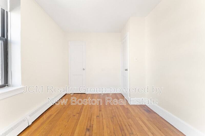 Apartment for rent at 11 Victory Rd #U-32 2nd Floor, Dorchester, MA 02122