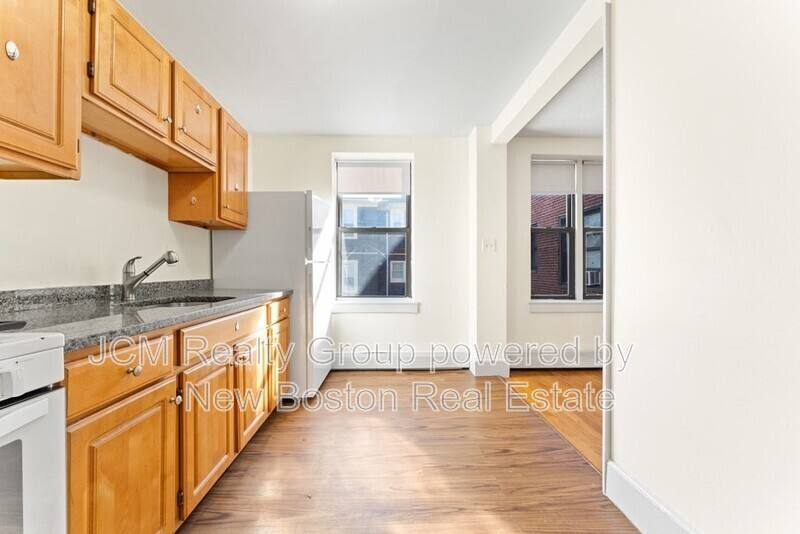 Apartment for rent at 11 Victory Rd #U-32 2nd Floor, Dorchester, MA 02122