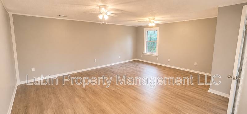 House for rent at 1758 McMillan St, Memphis, TN 38106