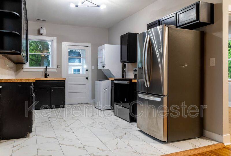 House for rent at 3500 Oaklawn Blvd, Hopewell, VA 23860